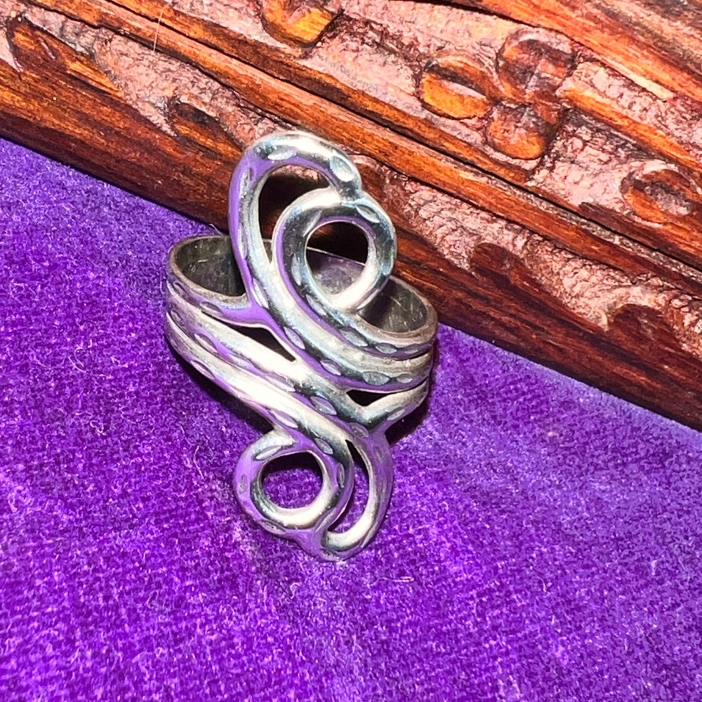 Scroll Sterling Silver Ring Size 7 - image 1
